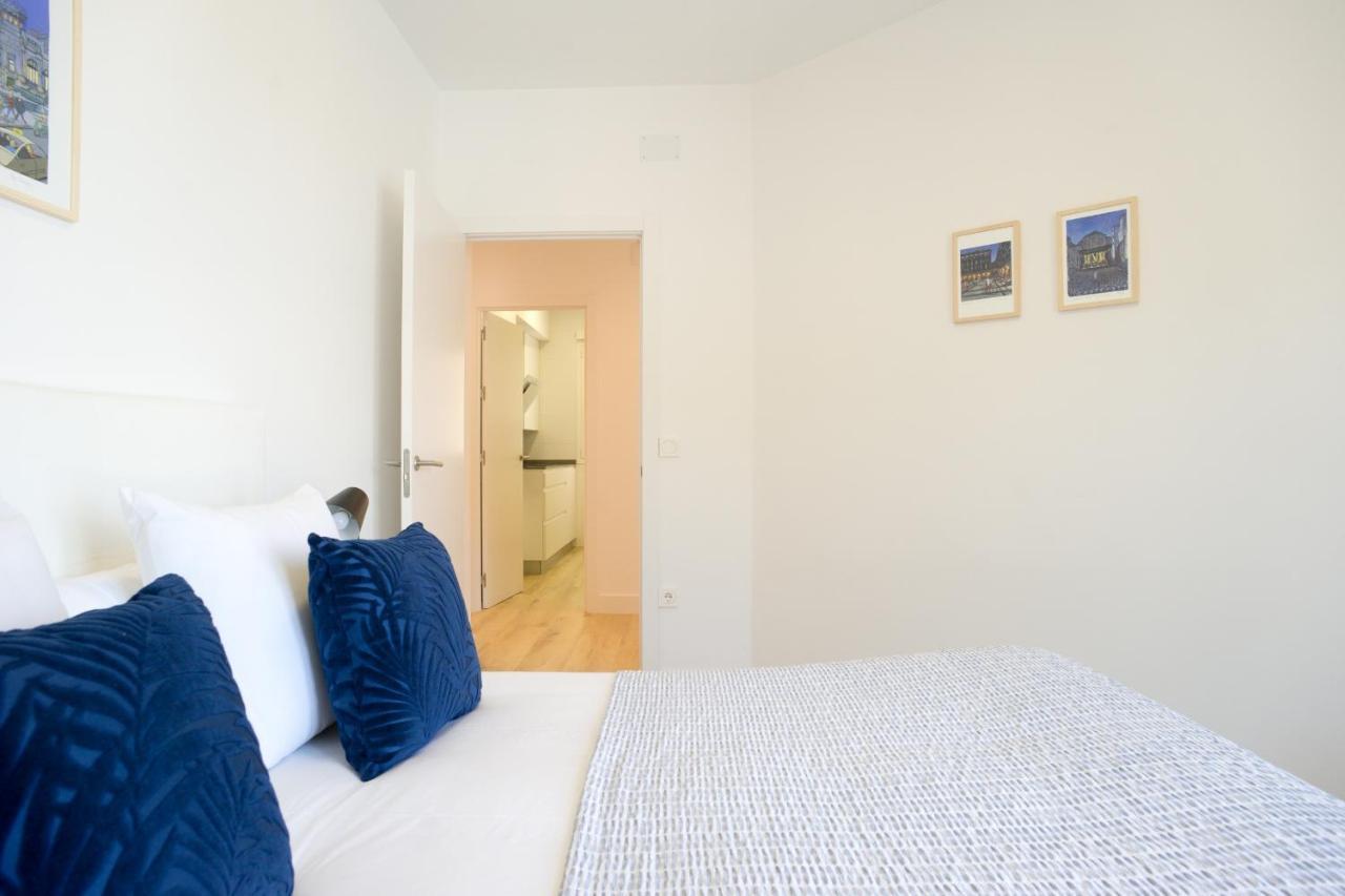 Mirador Zurriola - Iberorent Apartments Сан Себастиан Екстериор снимка